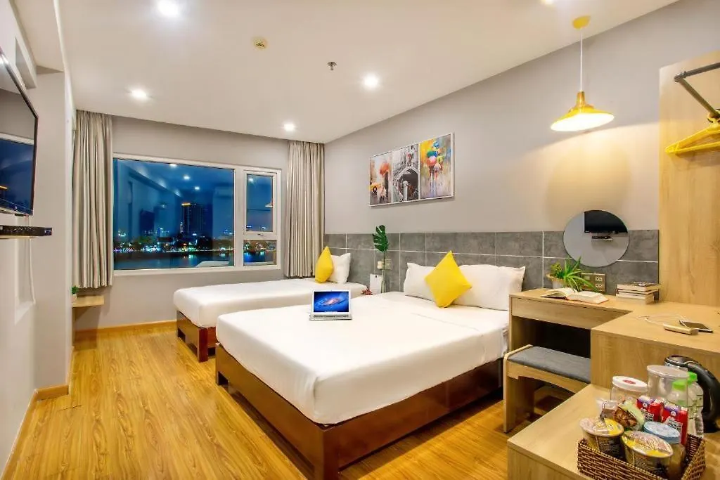 Happy Day Riverside Hotel By Haviland Da Nang